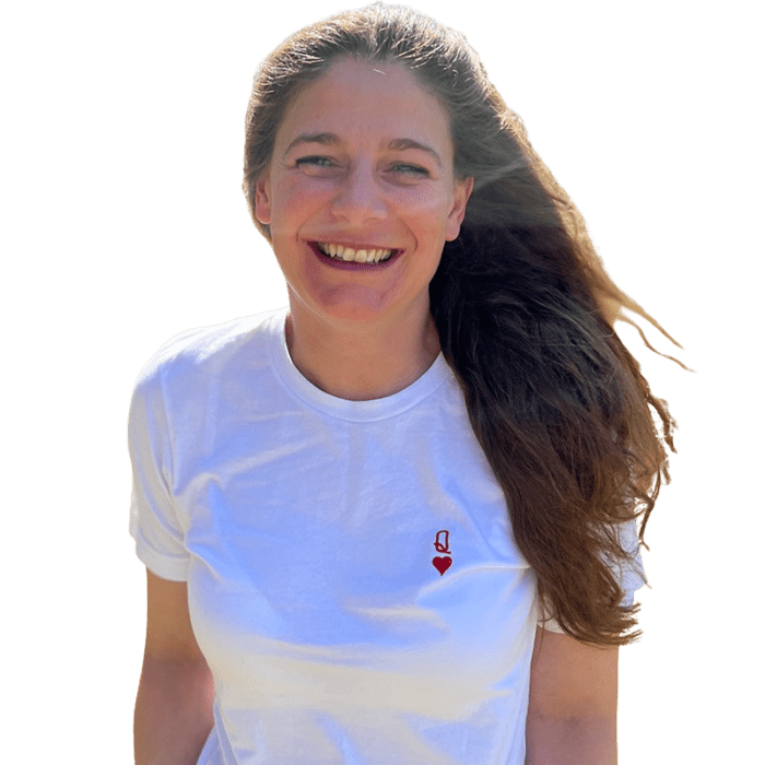 Nadia_Rosgaard_Lauritzen_NRLA_800x800-removebg